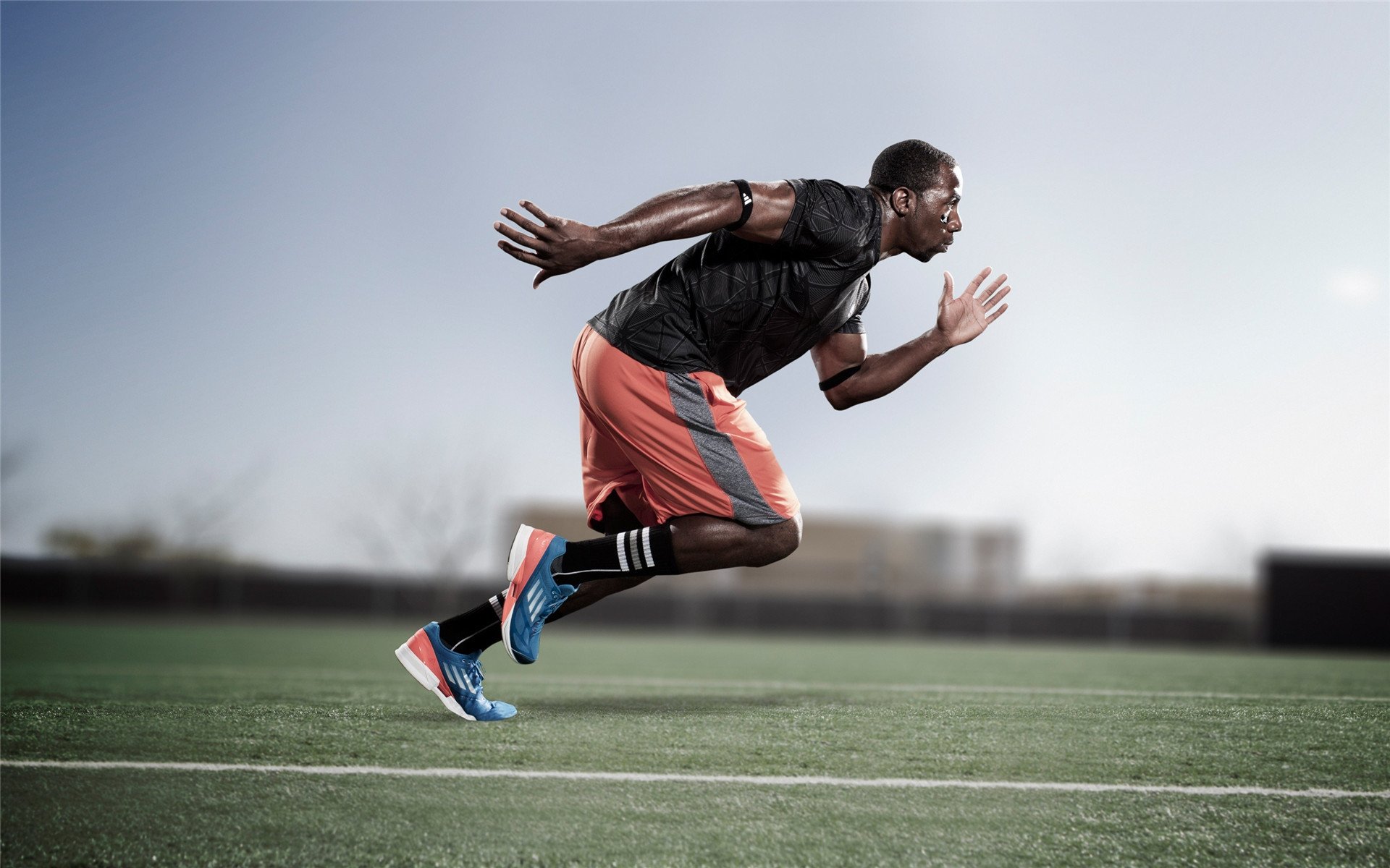 马赛以高压反抢主导比赛空间使用