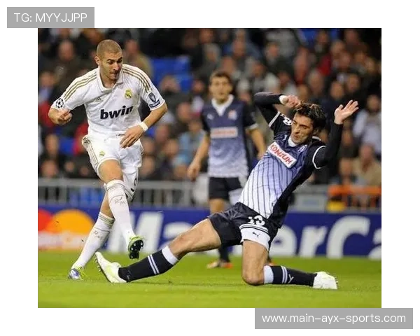 倒三角结构压制对手中场组织，倒三角是什么运动