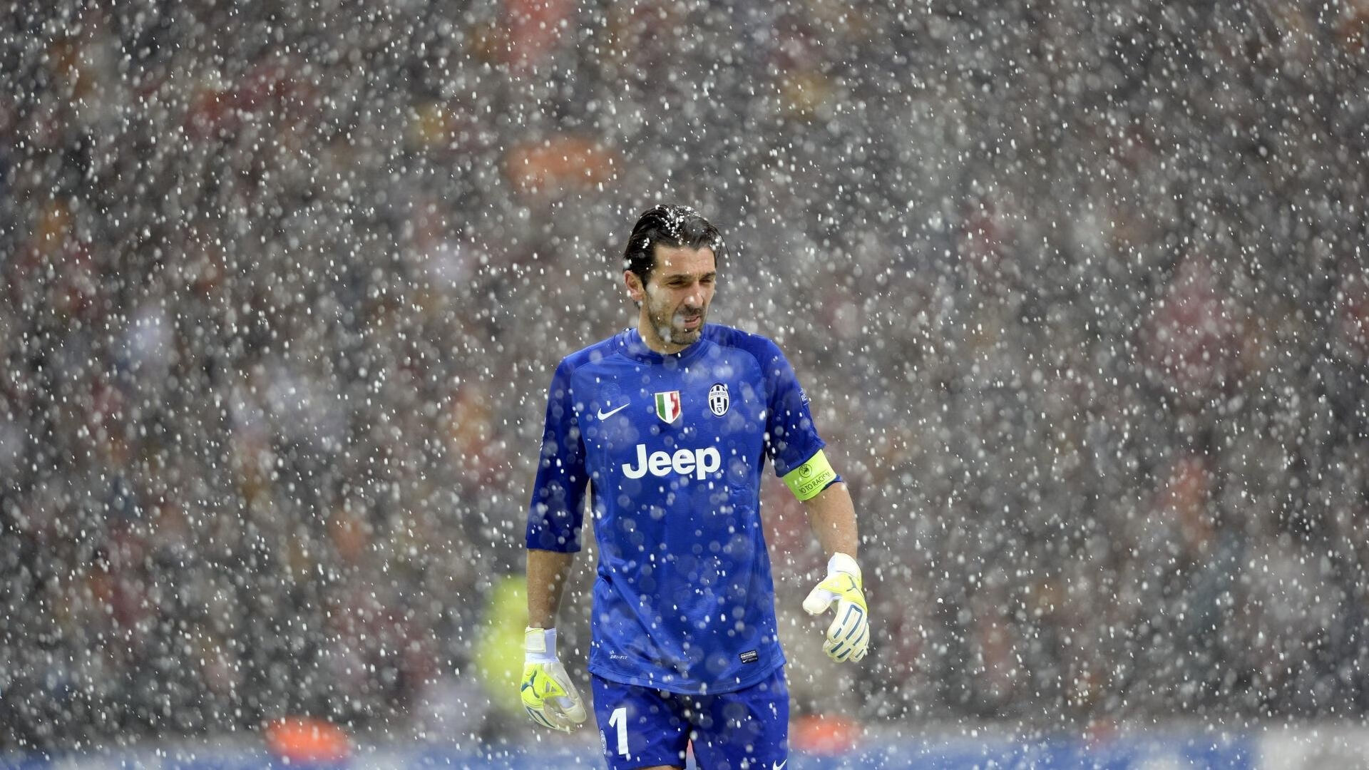 爱游戏体育平台-布莱顿：德泽尔比的进攻哲学，赏心悦目，布泽尔和德隆